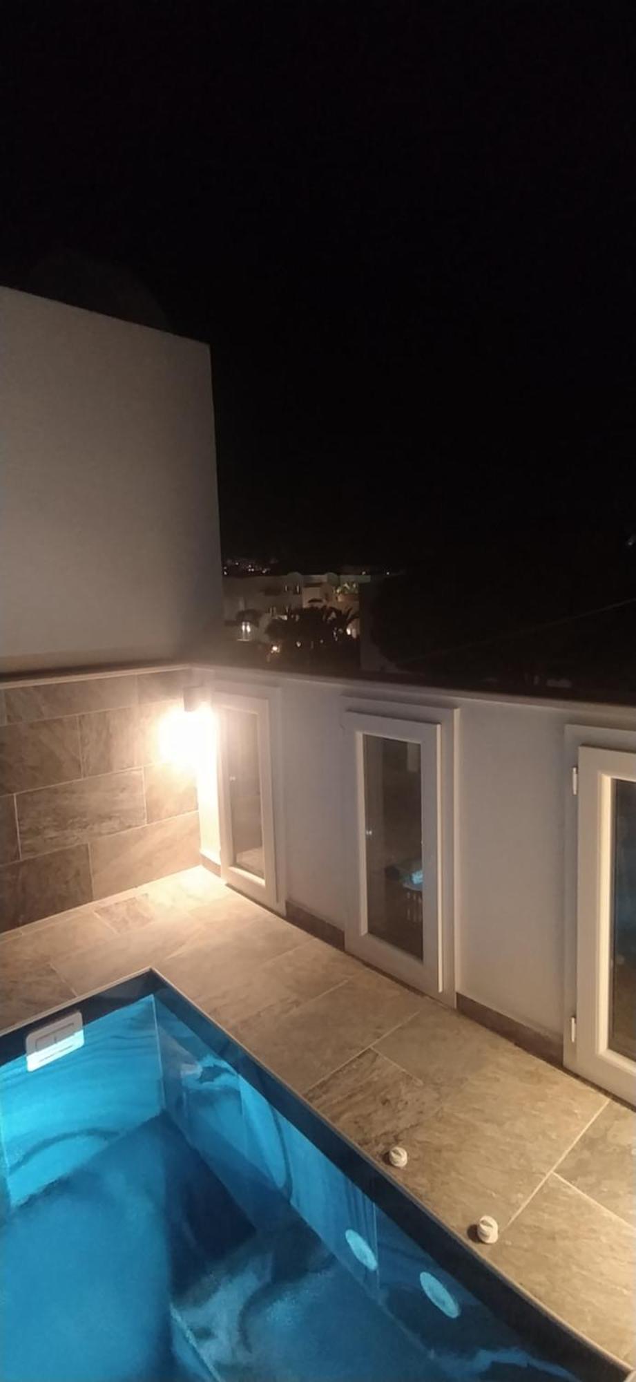 Chariot Apartments Santorini Kamári Extérieur photo