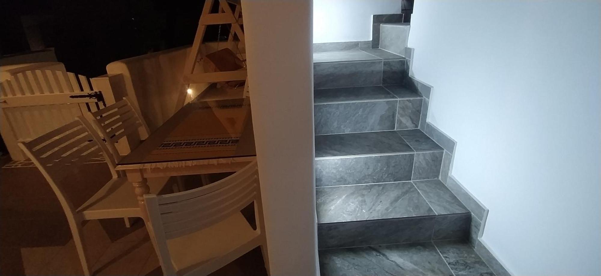 Chariot Apartments Santorini Kamári Extérieur photo
