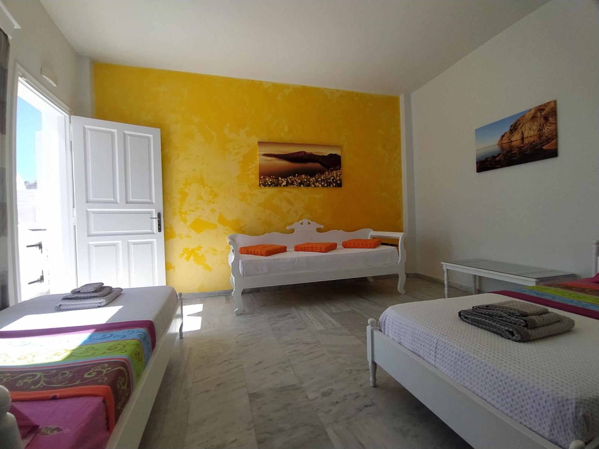 Chariot Apartments Santorini Kamári Extérieur photo