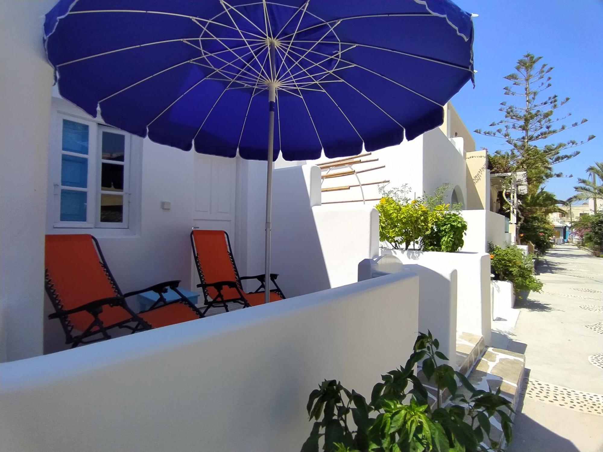 Chariot Apartments Santorini Kamári Extérieur photo